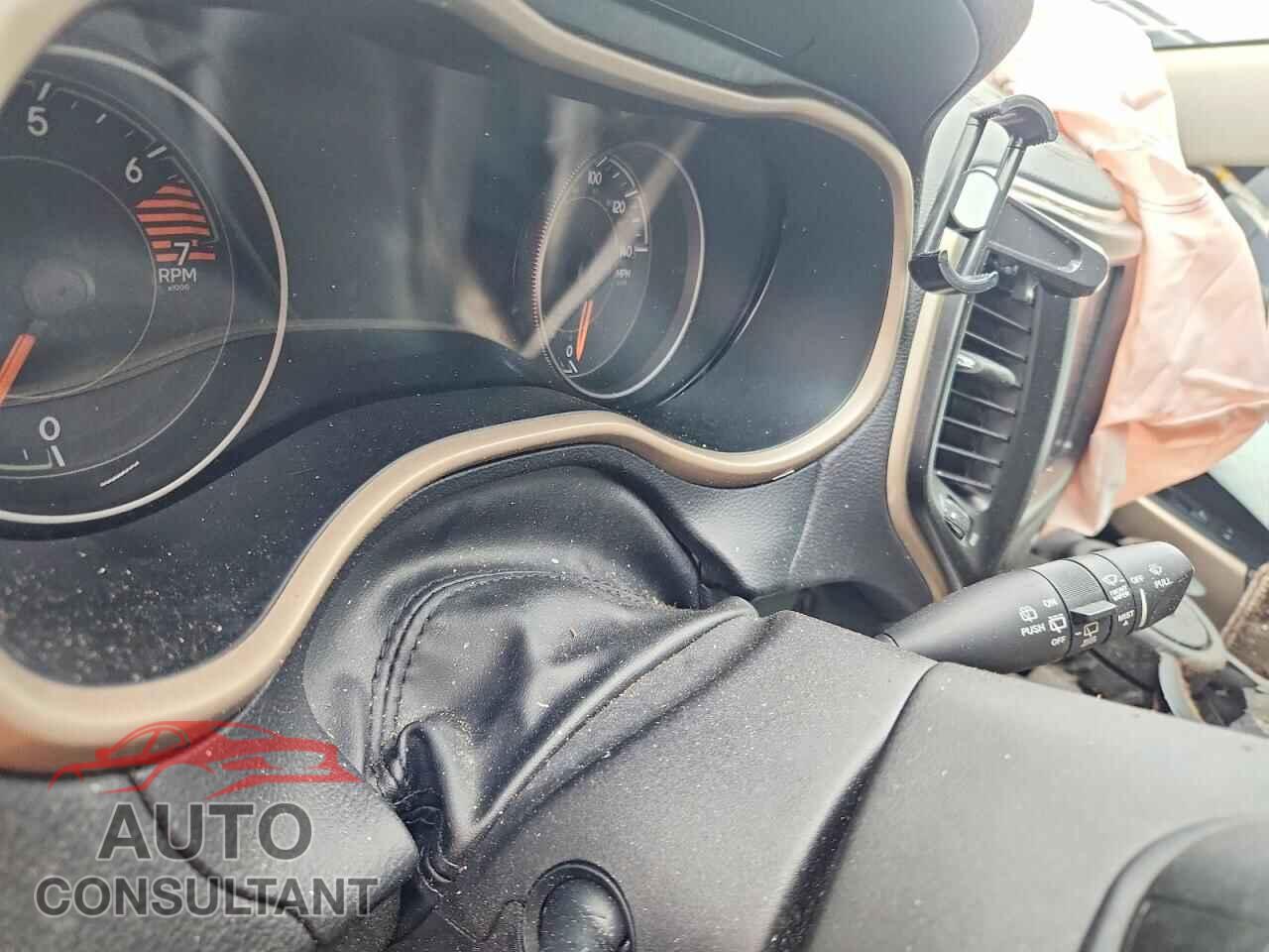 JEEP CHEROKEE 2017 - 1C4PJMDB9HW593722