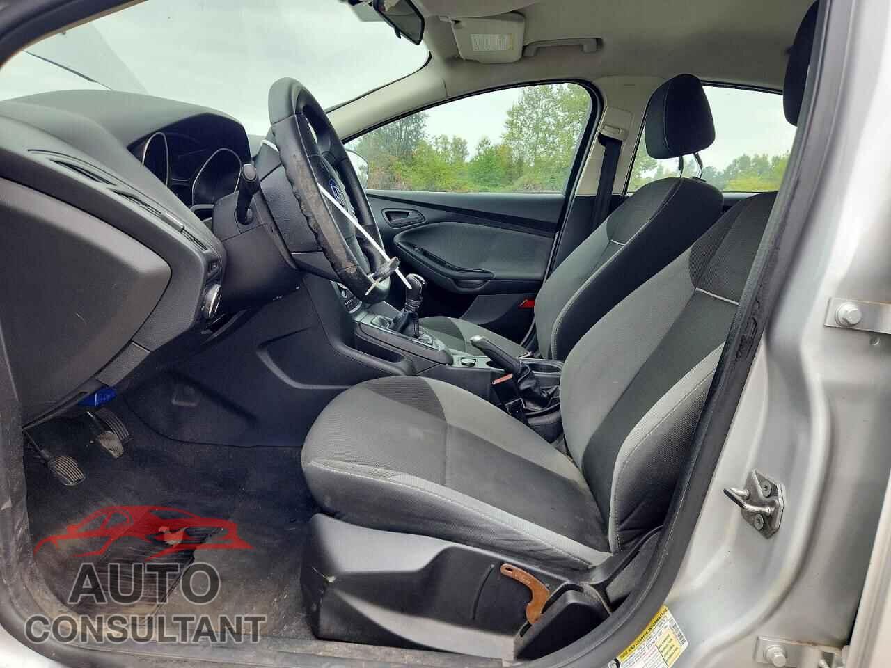 FORD FOCUS 2012 - 1FAHP3E26CL379170