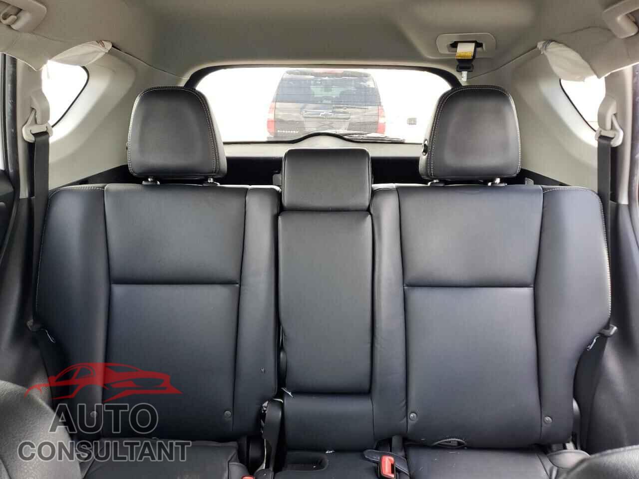 TOYOTA RAV4 2013 - 2T3DFREV0DW074786