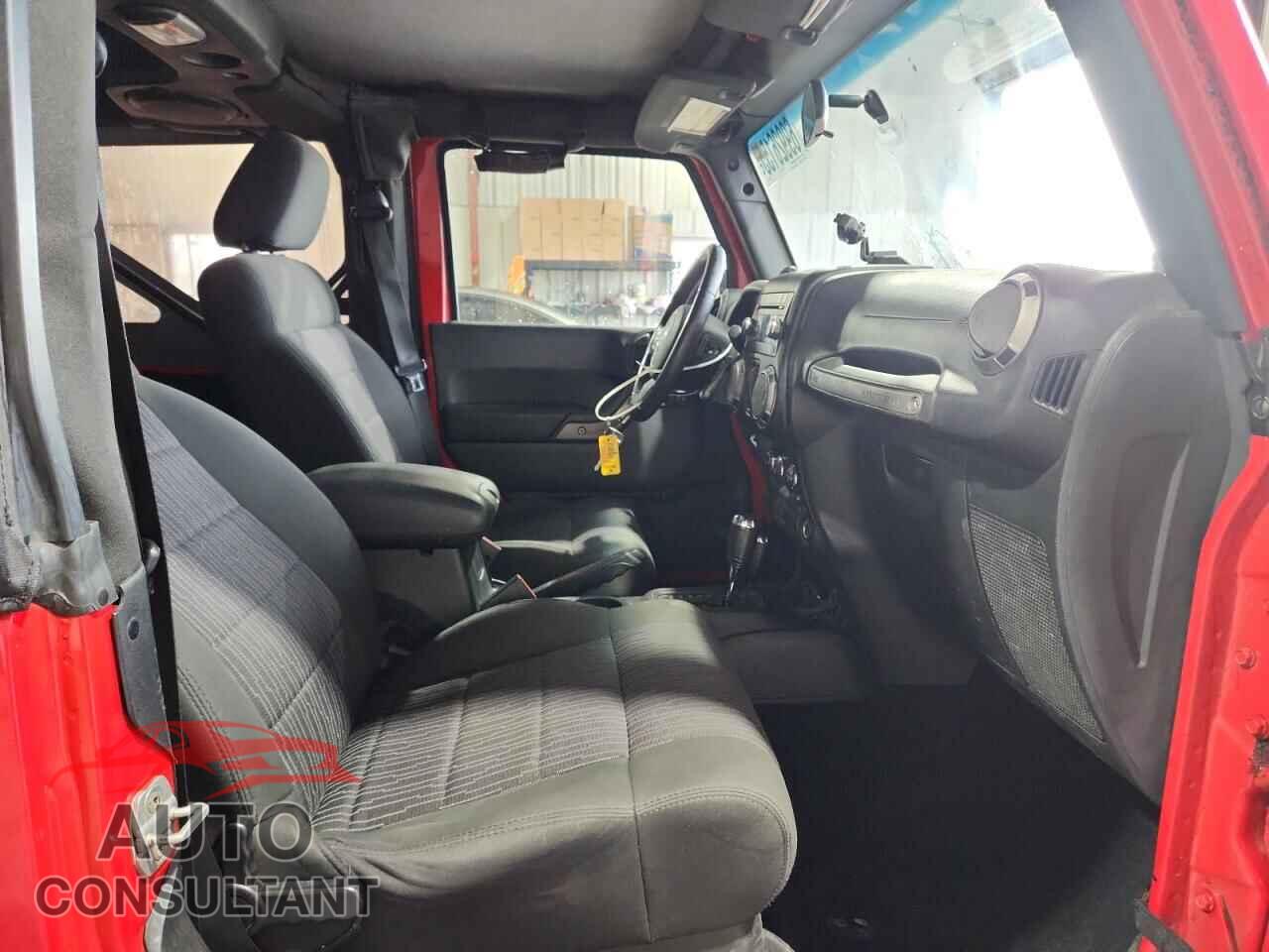 JEEP WRANGLER 2011 - 1J4AA2D18BL528736