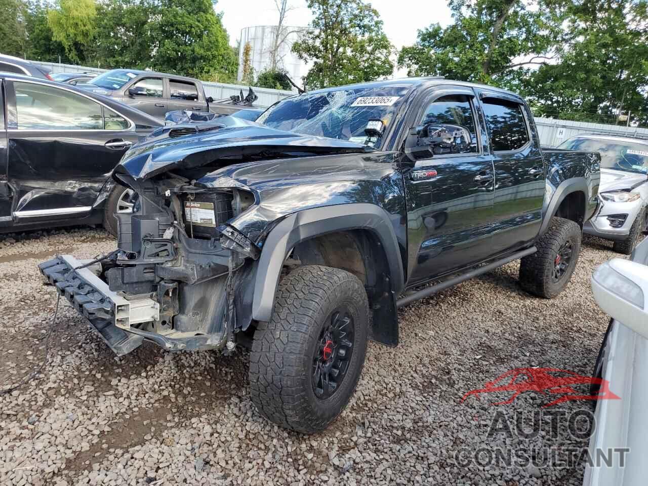 TOYOTA TACOMA 2019 - 5TFCZ5AN8KX196290
