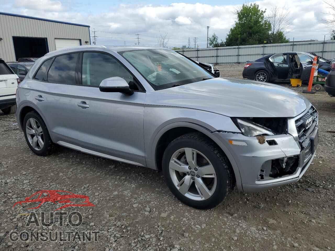 AUDI Q5 2018 - WA1ANAFY8J2009697