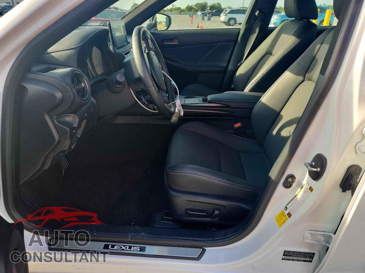 LEXUS IS 2025 - JTHCA1D27S5134049