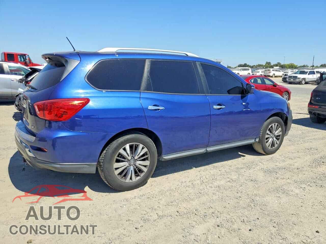 NISSAN PATHFINDER 2017 - 5N1DR2MN5HC645192