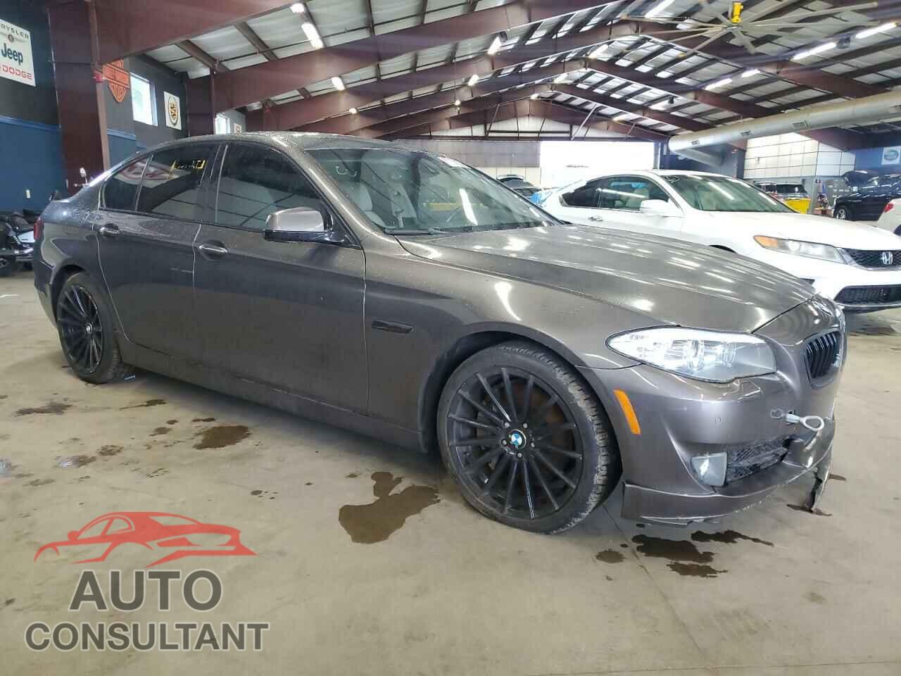 BMW 5 SERIES 2011 - WBAFU9C55BC784846