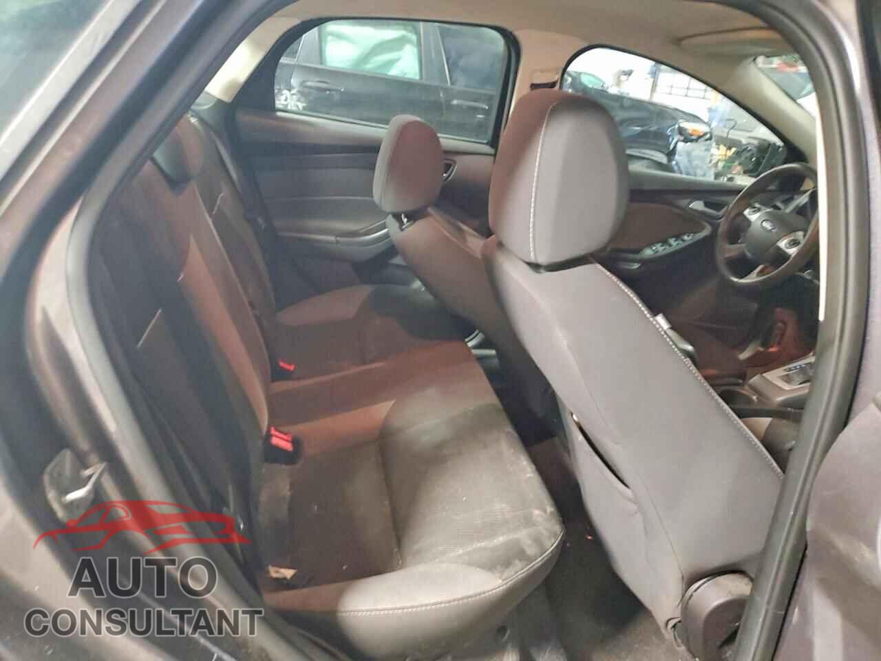 FORD FOCUS 2014 - 1FADP3F20EL228342