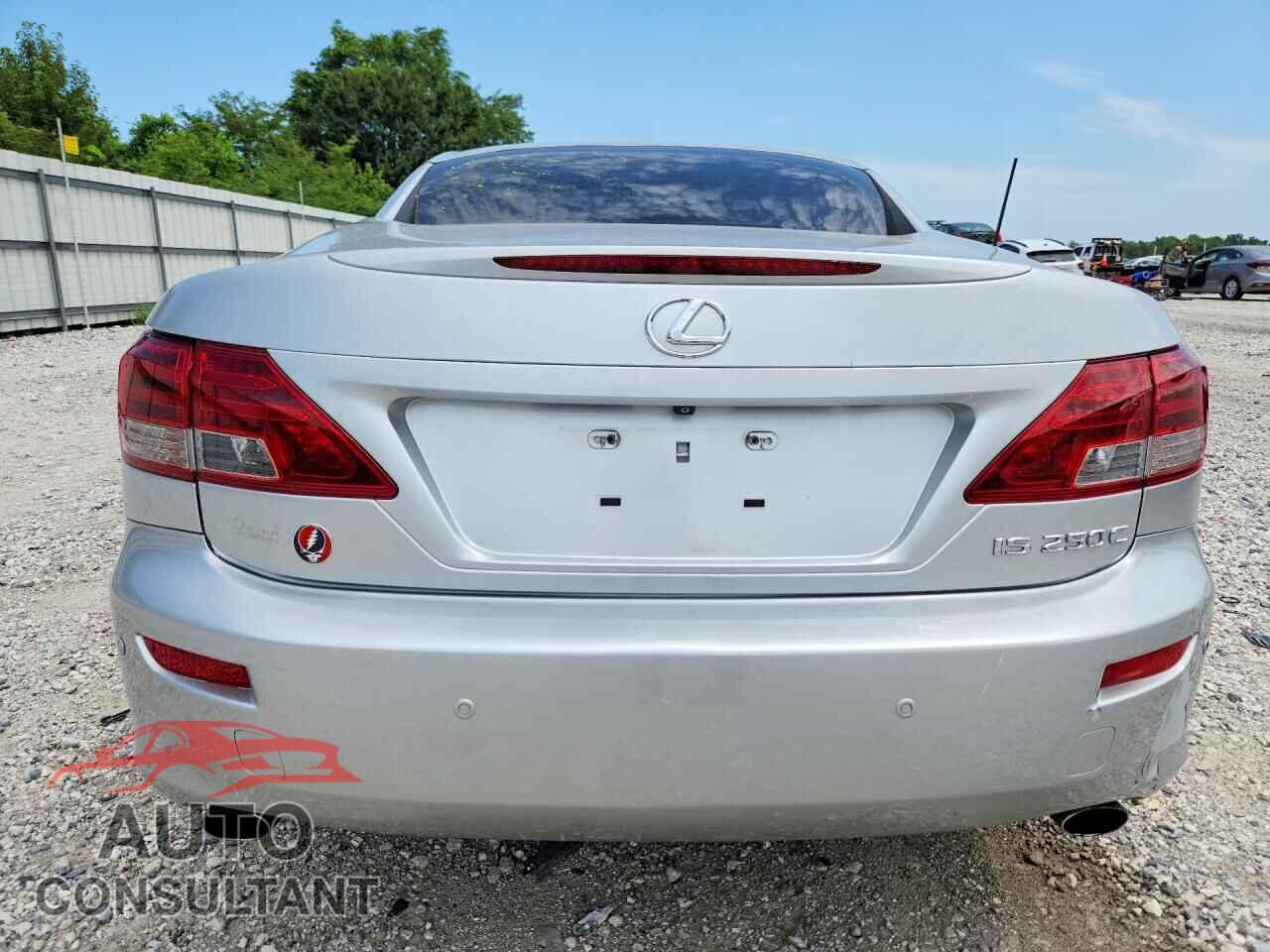 LEXUS IS 2013 - JTHFF2C23D2526746