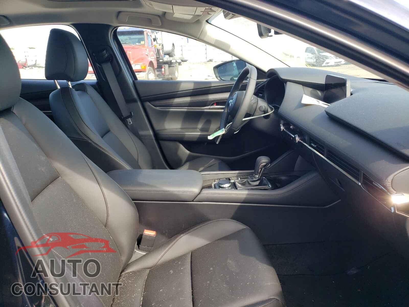 MAZDA 3 2021 - JM1BPACL2M1339309