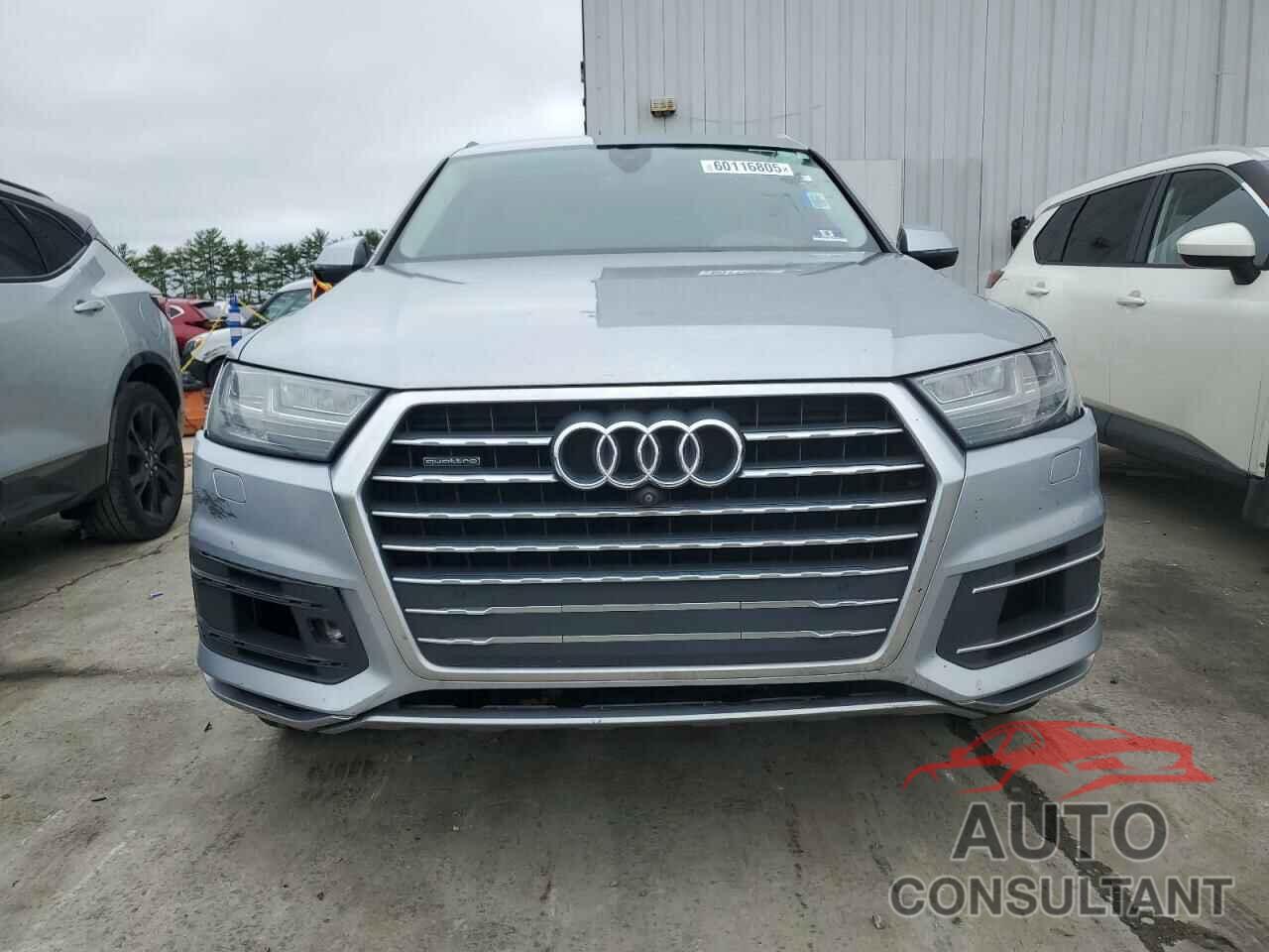 AUDI Q7 2018 - WA1LAAF71JD000856