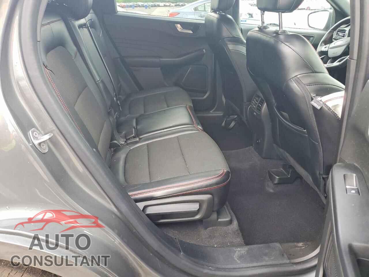 FORD ESCAPE 2023 - 1FMCU9MN1PUB15698