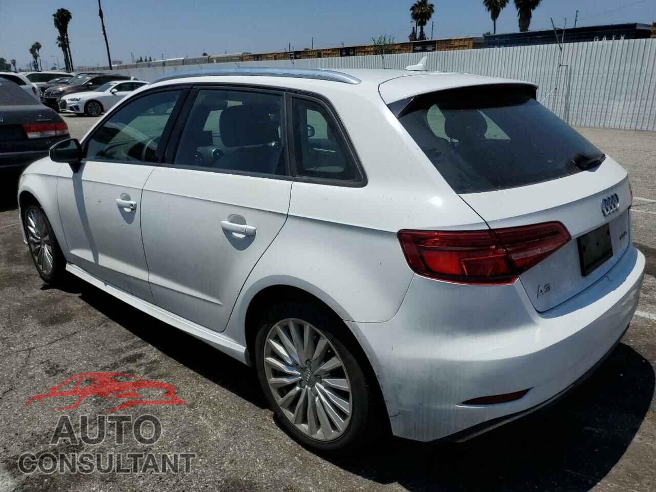 AUDI A3 2017 - WAUUPBFF2HA057257
