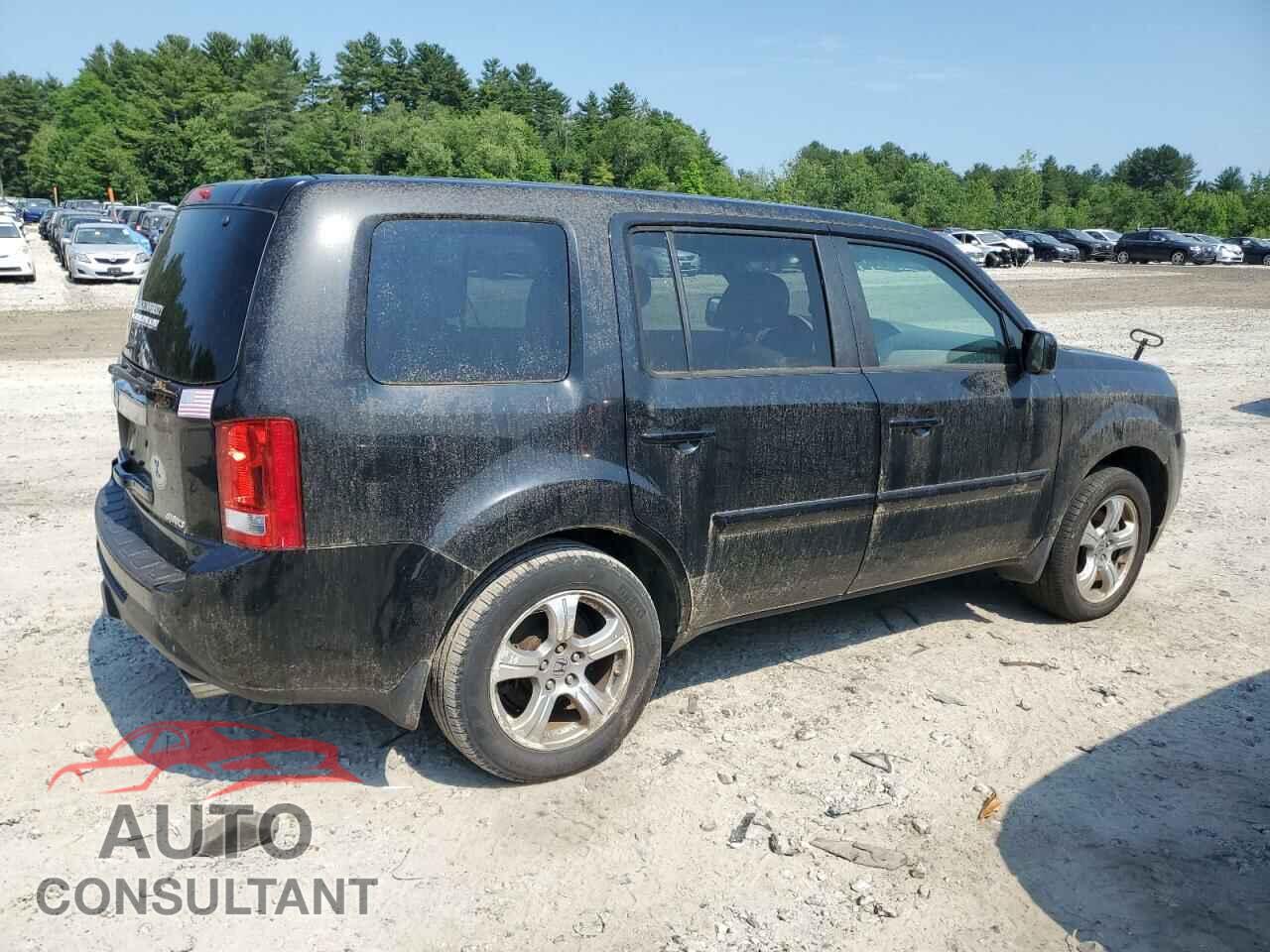 HONDA PILOT 2013 - 5FNYF4H79DB001147
