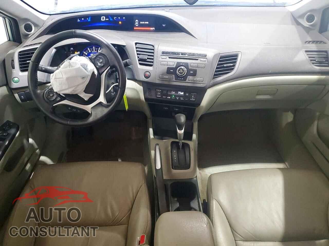 HONDA CIVIC 2012 - JHMFB4F38CS001305