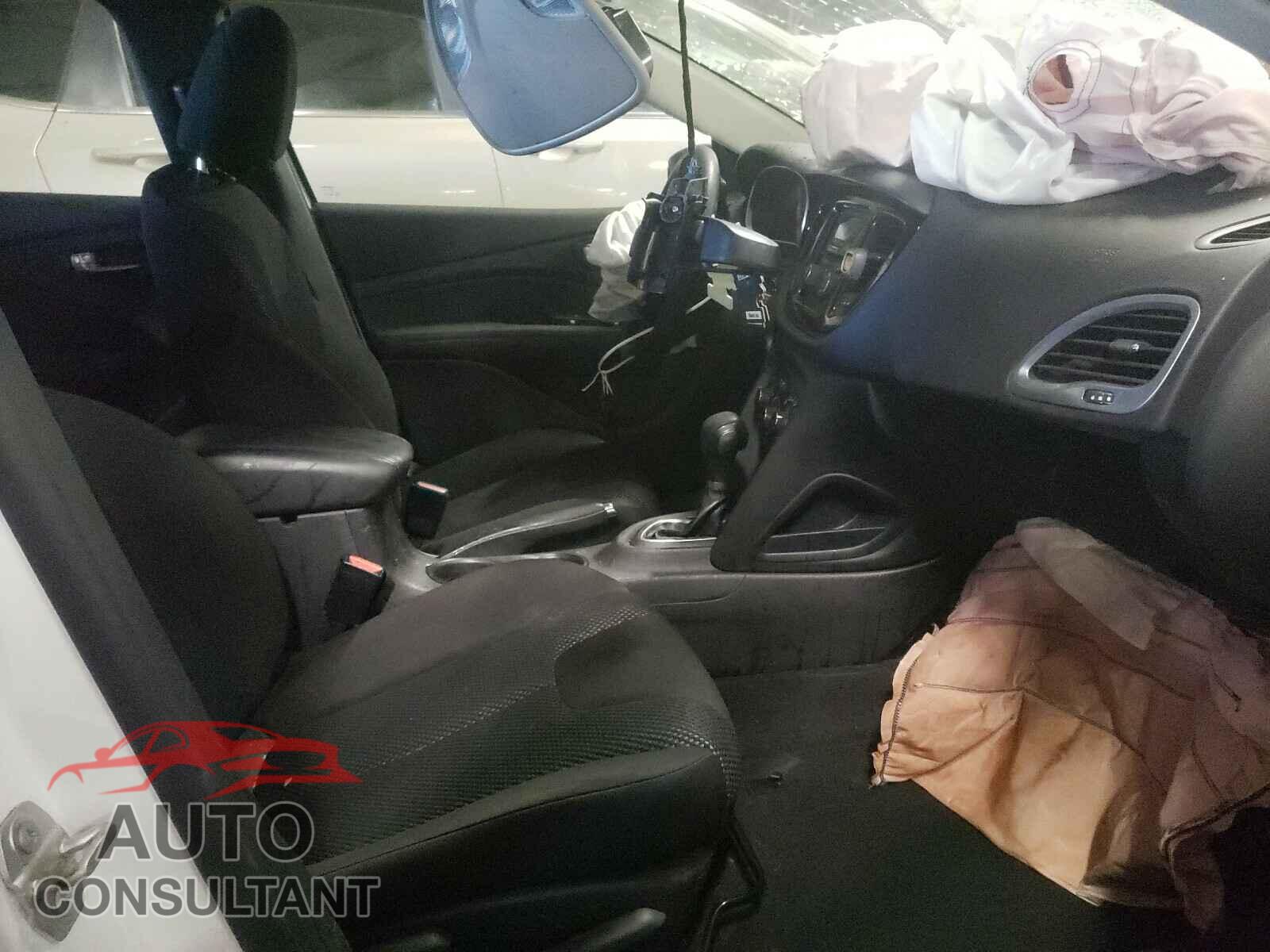 DODGE DART 2016 - 1C3CDFAA5GD717075