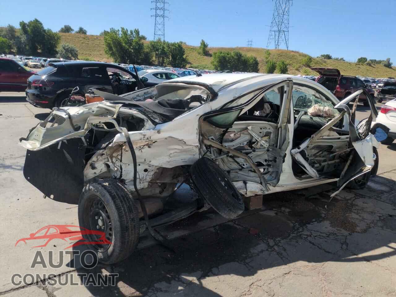 NISSAN VERSA 2017 - 3N1CN7AP1HL803193