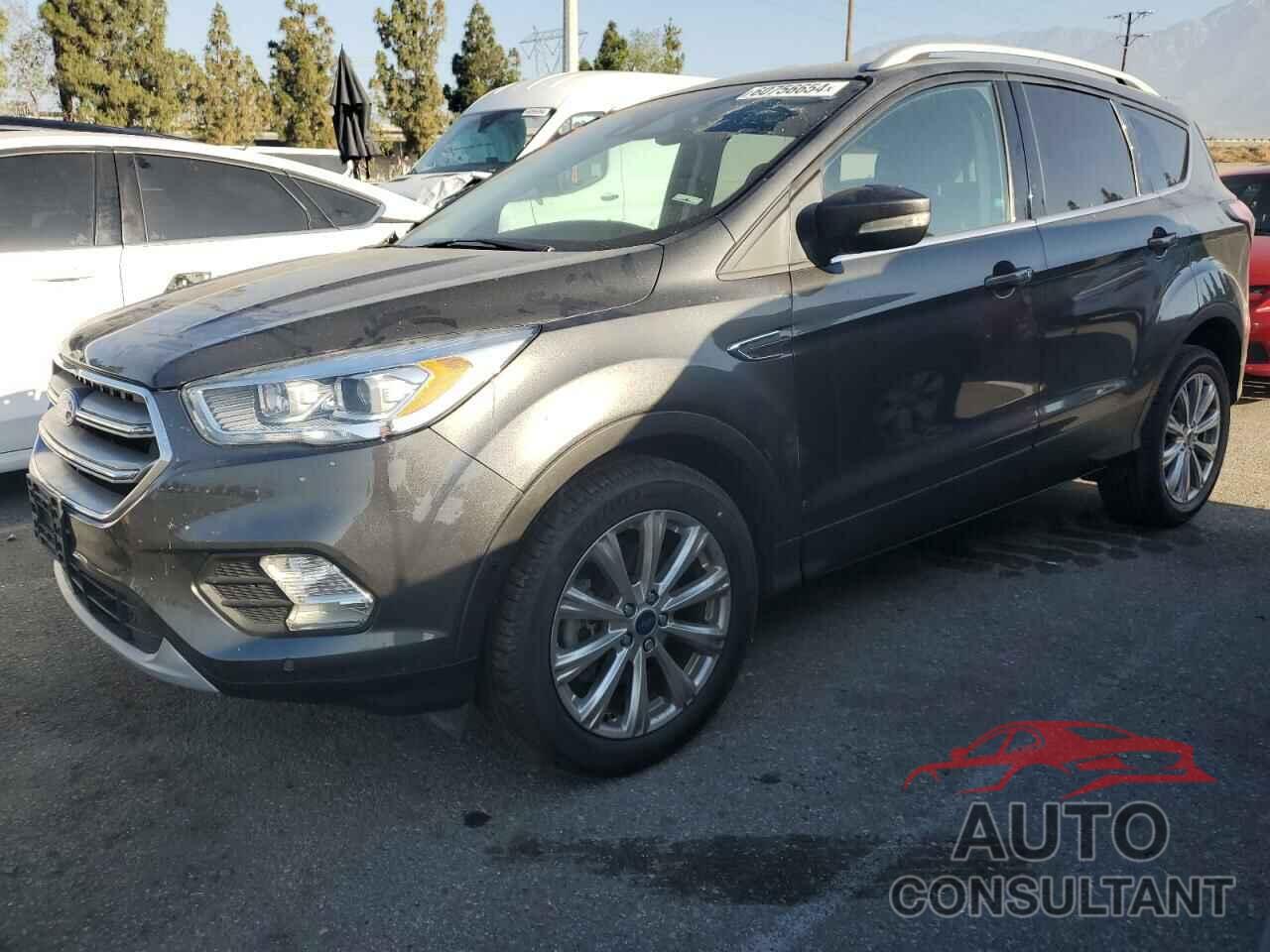 FORD ESCAPE 2017 - 1FMCU9J91HUE06727