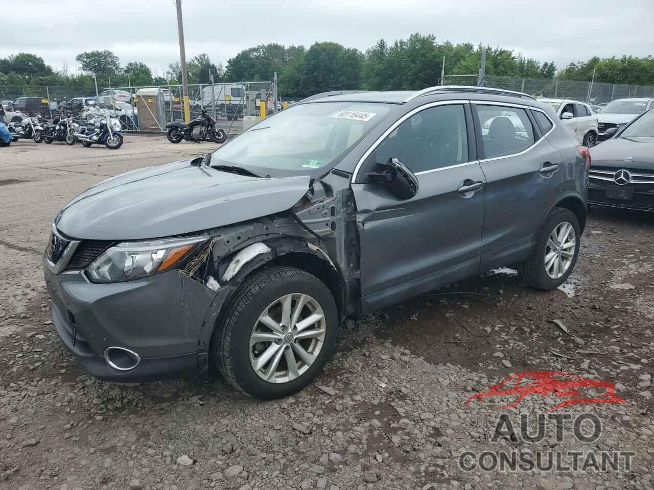 NISSAN ROGUE 2018 - JN1BJ1CR0JW267159