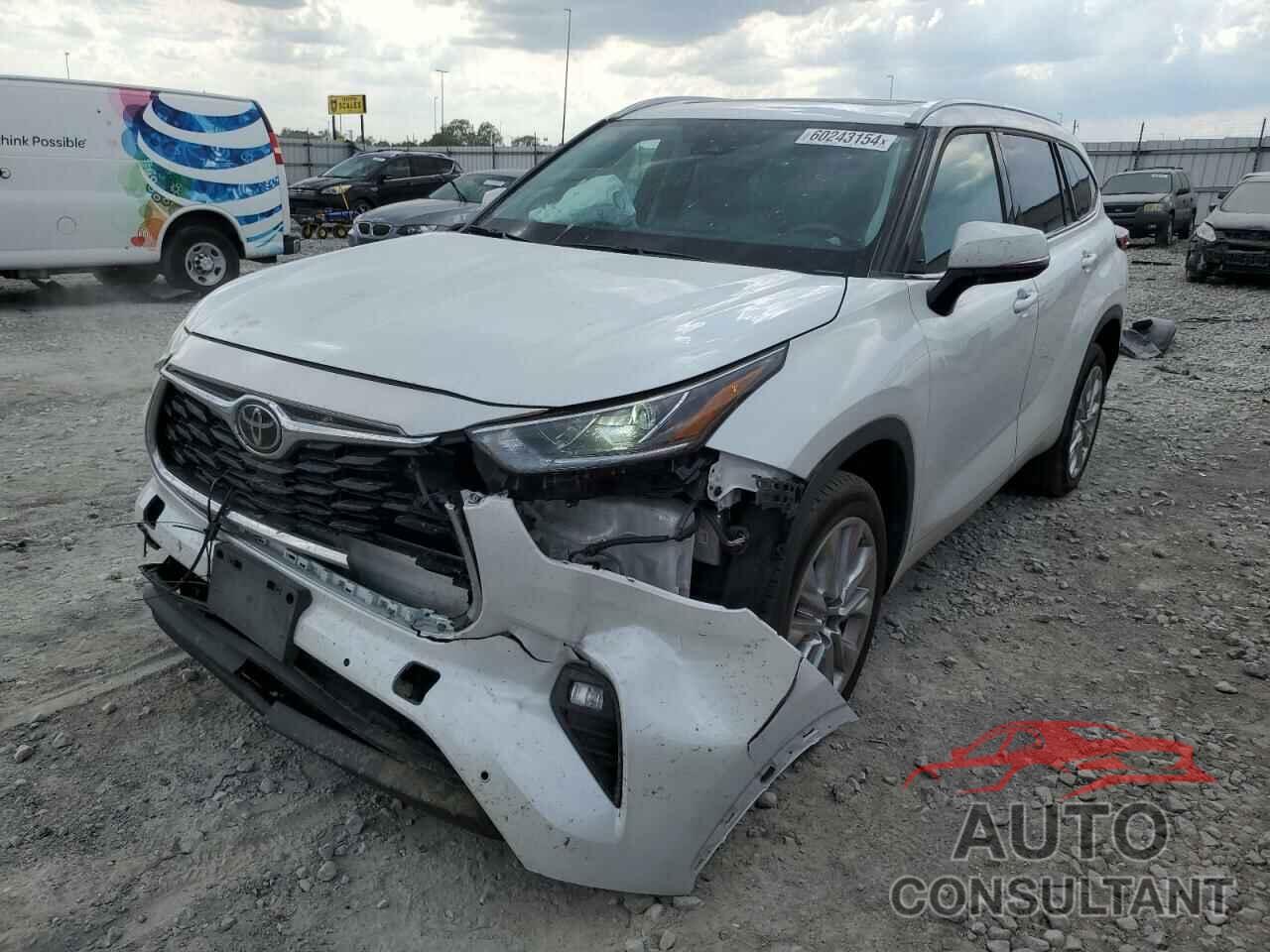 TOYOTA HIGHLANDER 2022 - 5TDYZRAH4NS542854