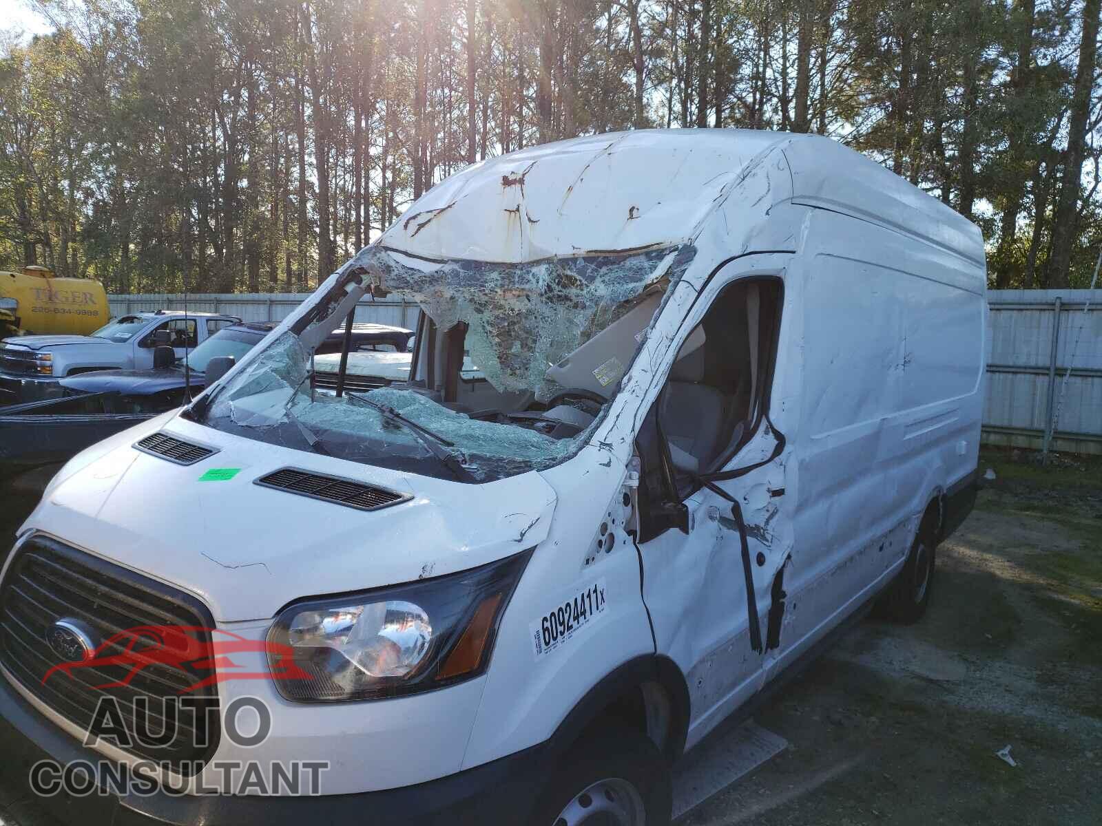 FORD TRANSIT CO 2017 - 1FTBW3XG4HKB36997