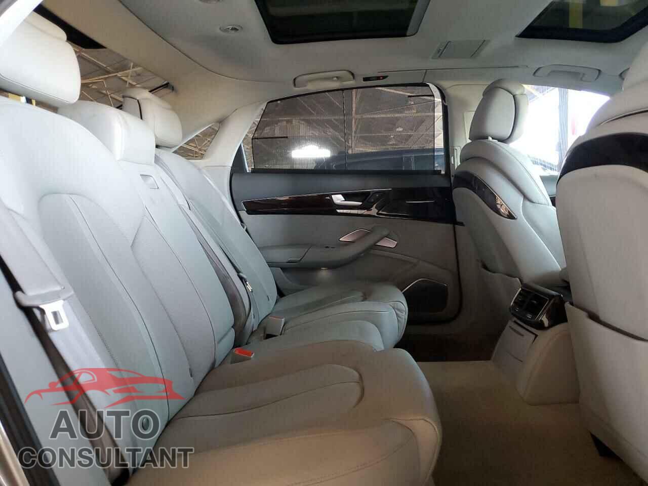 AUDI A8 2012 - WAURVAFD0CN028037