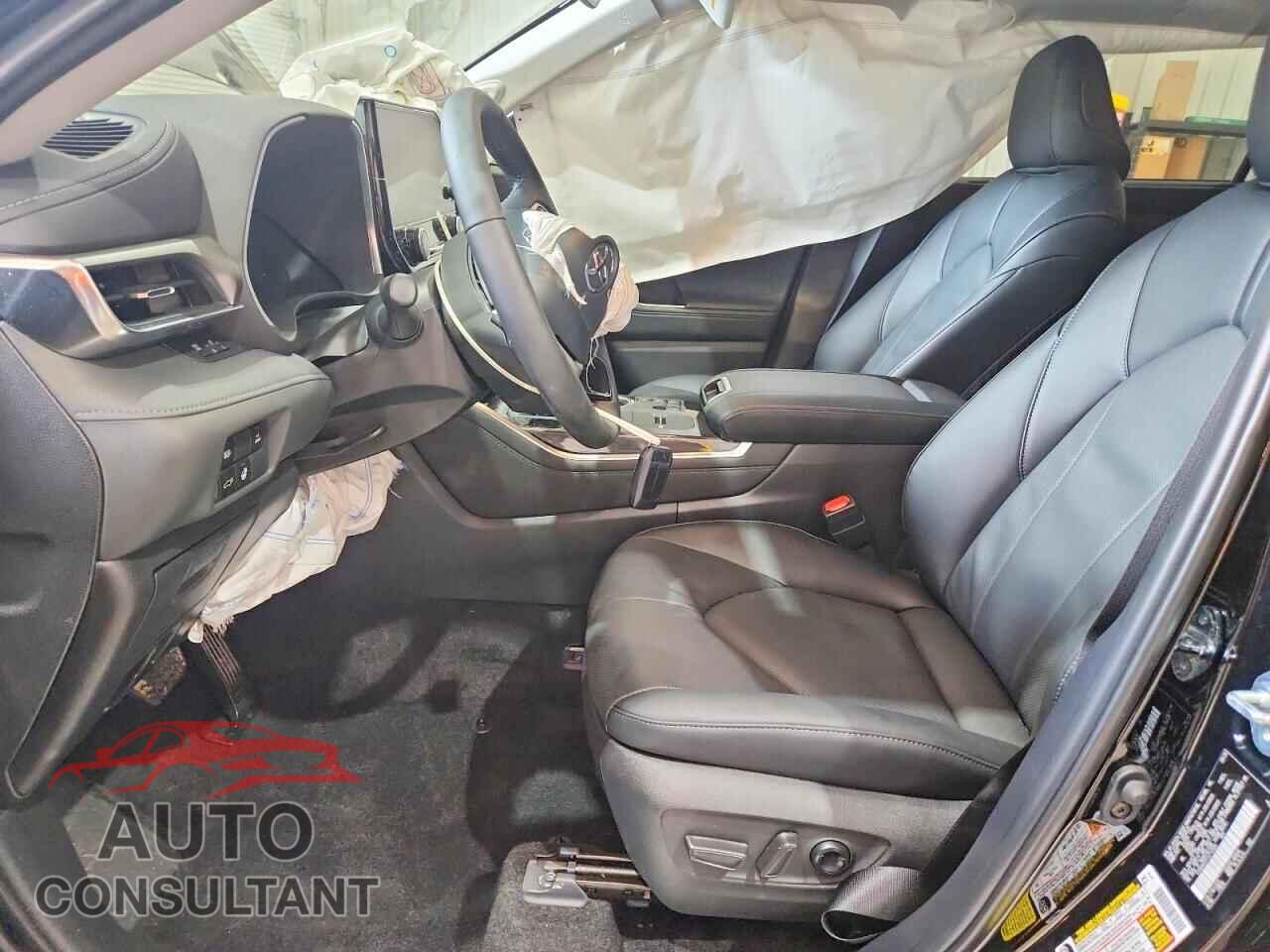 TOYOTA HIGHLANDER 2026 - 5TDXBRCH1TS714560