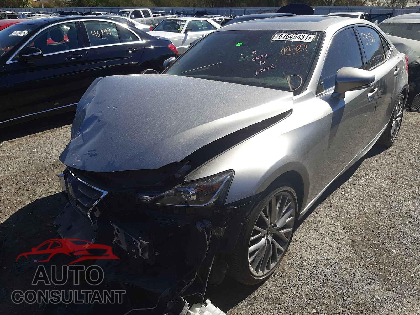 LEXUS IS 2017 - JTHBA1D22H5052136