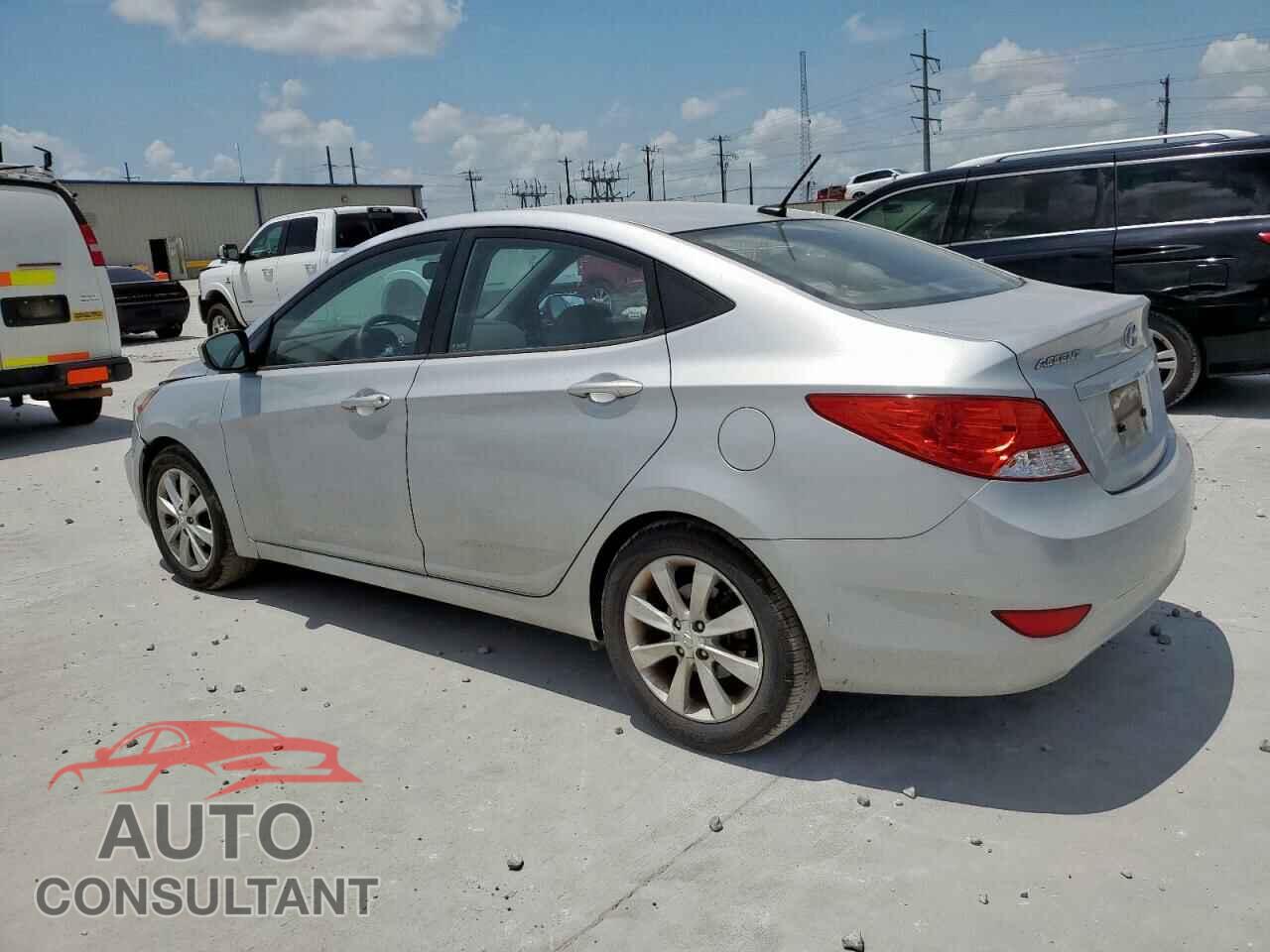 HYUNDAI ACCENT 2012 - KMHCU4AE1CU057576