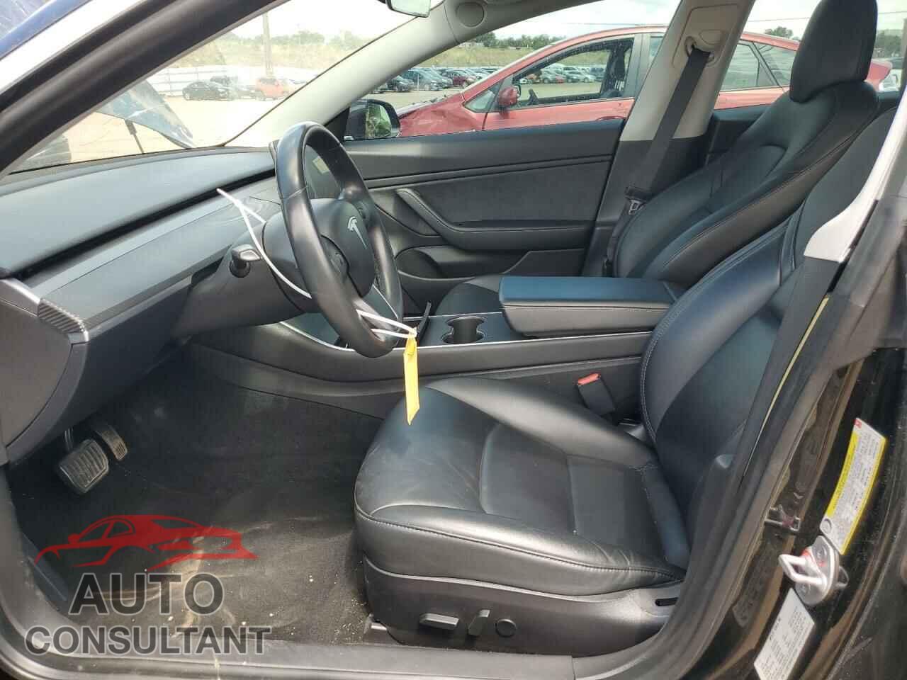 TESLA MODEL 3 2019 - 5YJ3E1EB5KF197234