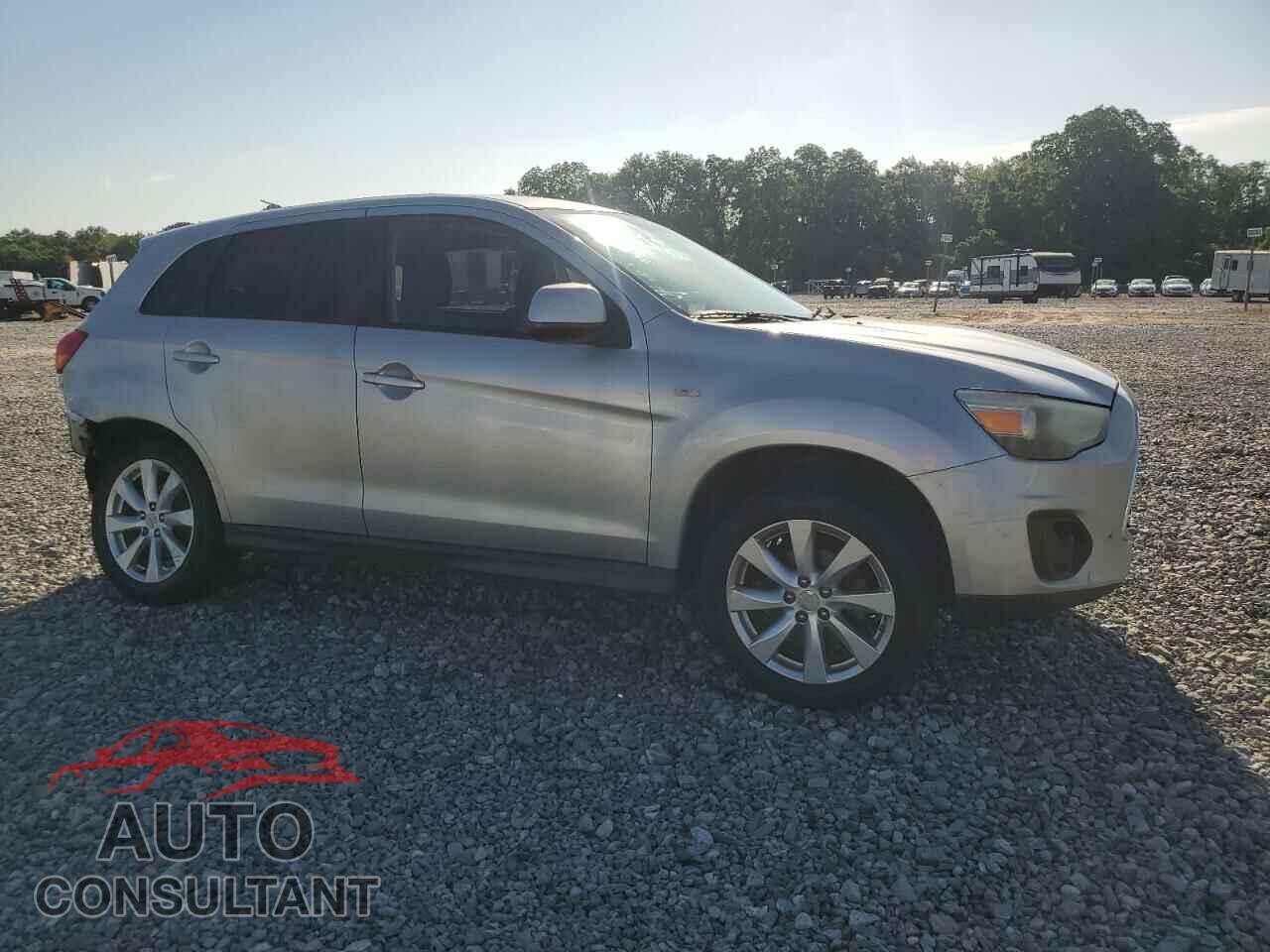 MITSUBISHI OUTLANDER 2013 - 4A4AR3AU6DE022017