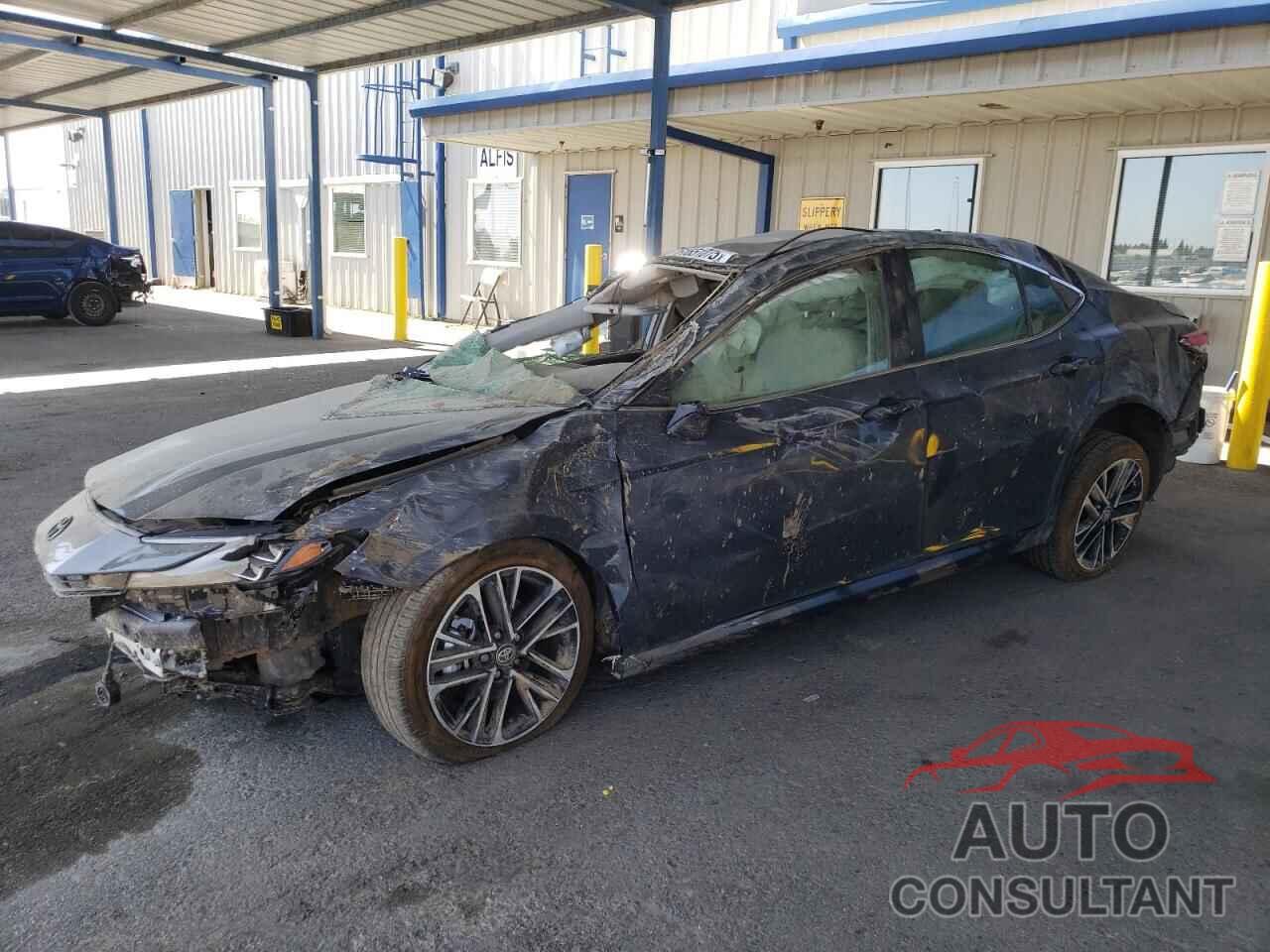 TOYOTA CAMRY 2025 - 4T1DAACK7SU083662