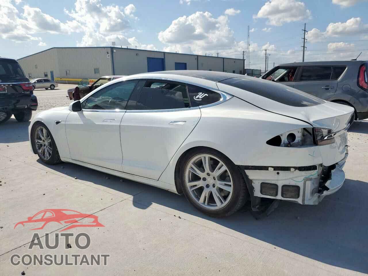 TESLA MODEL S 2021 - 5YJSA1E2XMF427425