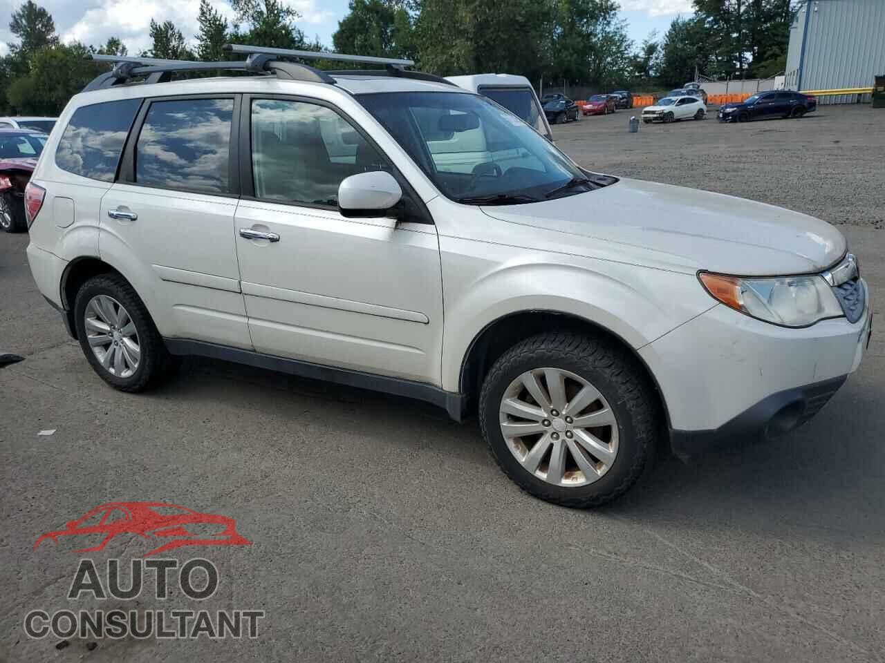 SUBARU FORESTER 2011 - JF2SHAEC7BH781213