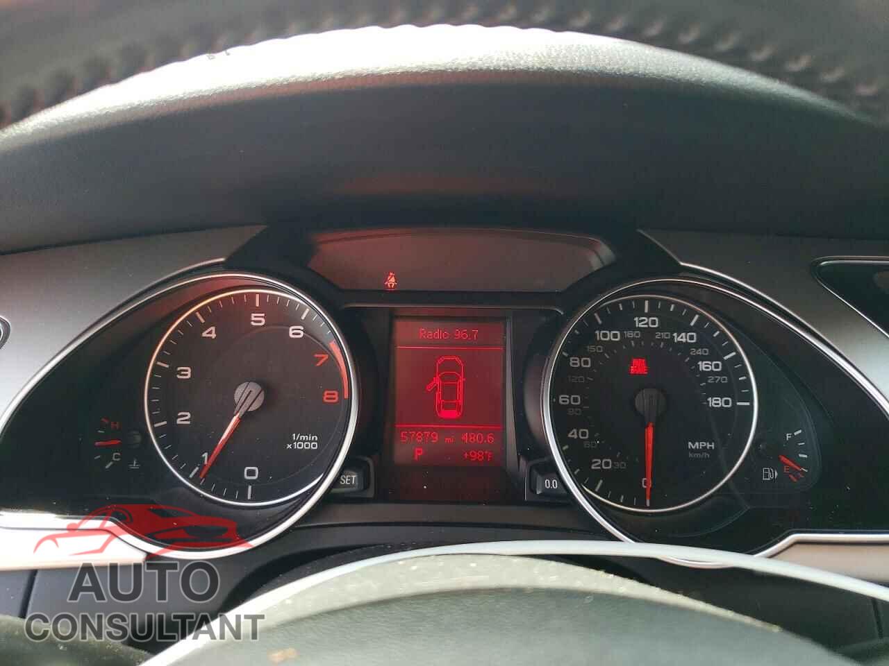 AUDI A5 2011 - WAULFAFR0BA067666