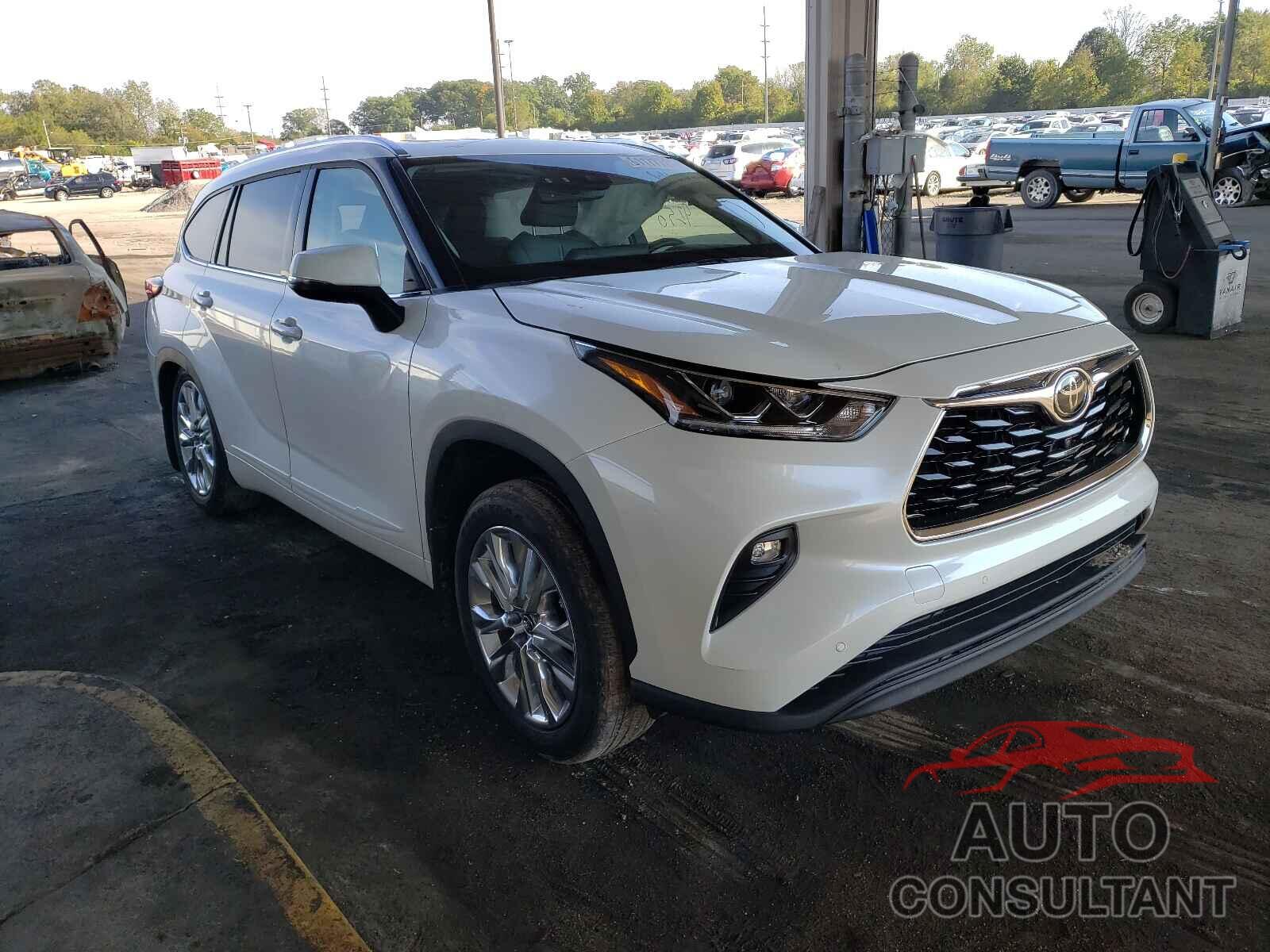 TOYOTA HIGHLANDER 2021 - 5TDDZRBH7MS082553