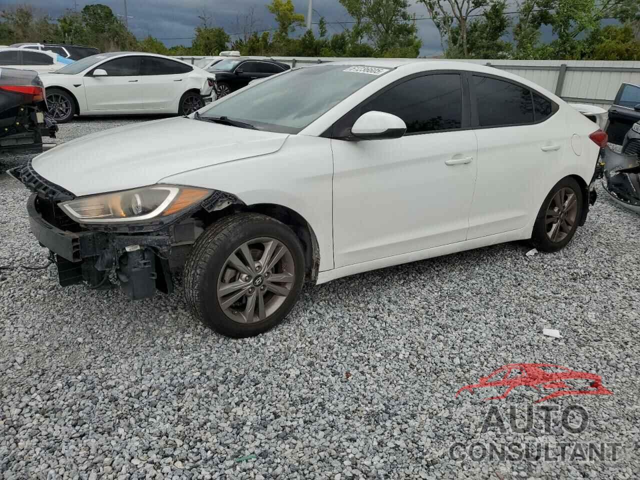 HYUNDAI ELANTRA 2018 - 5NPD84LF8JH218984