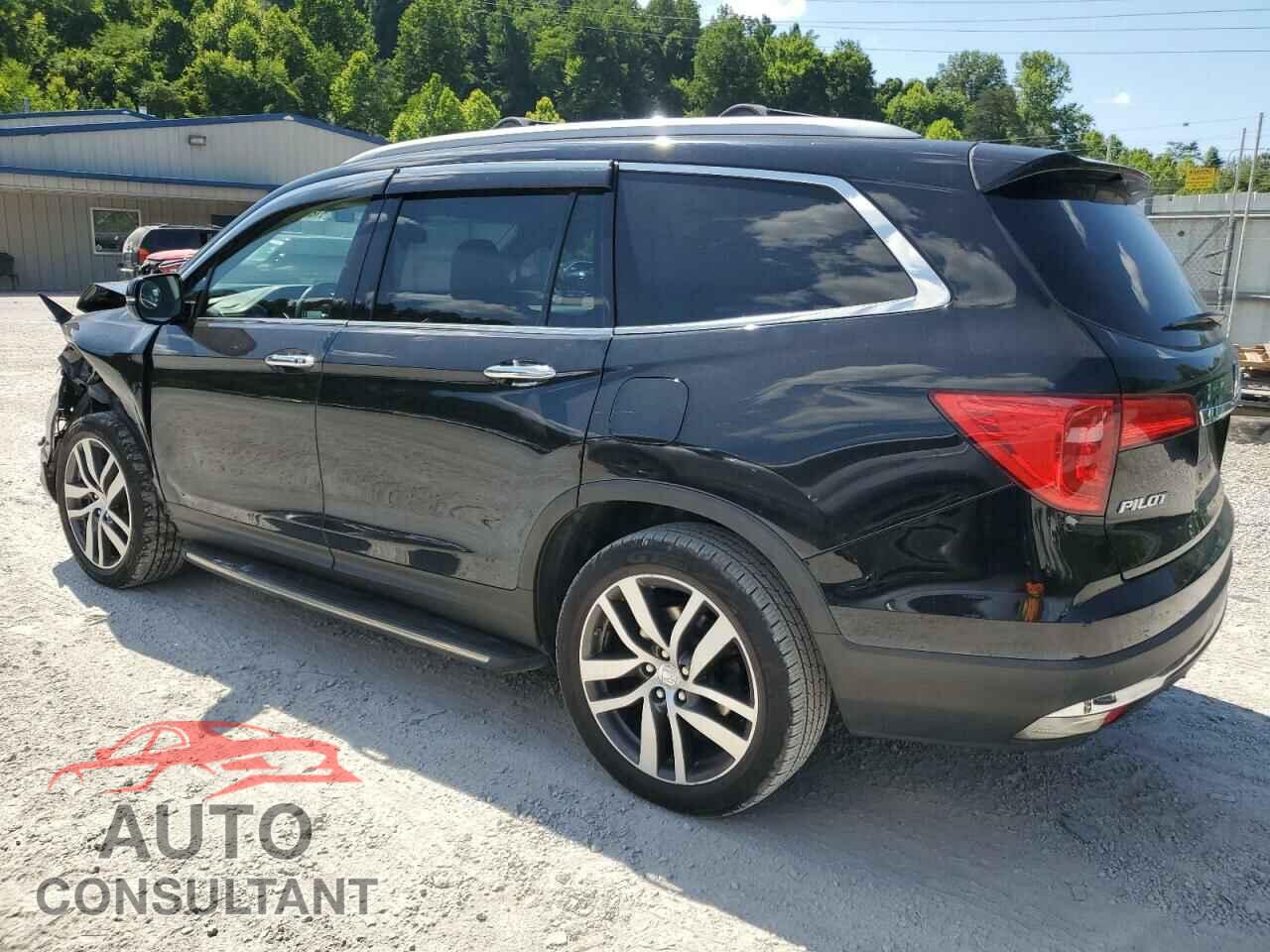 HONDA PILOT 2018 - 5FNYF6H95JB004071