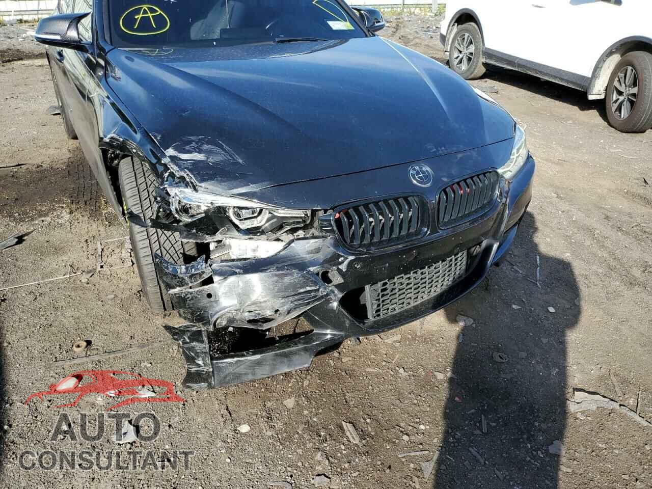 BMW 3 SERIES 2016 - WBA8B7G50GNU36946
