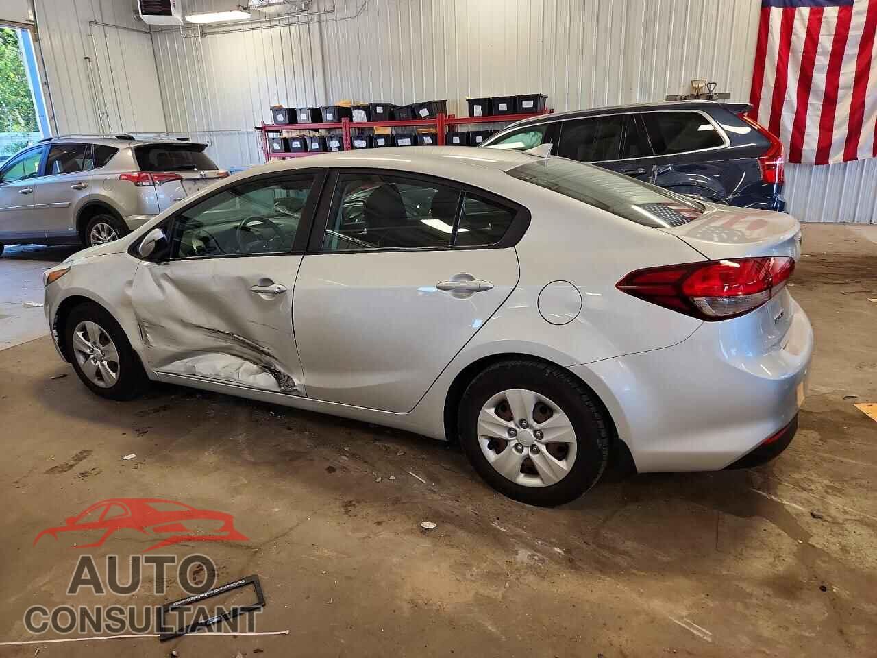 KIA FORTE 2017 - 3KPFL4A78HE157153