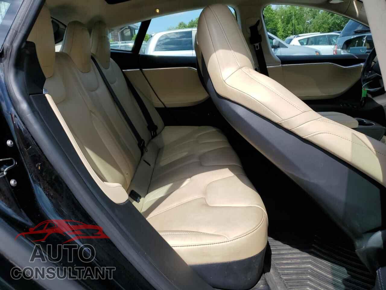 TESLA MODEL S 2015 - 5YJSA1E23FF106359