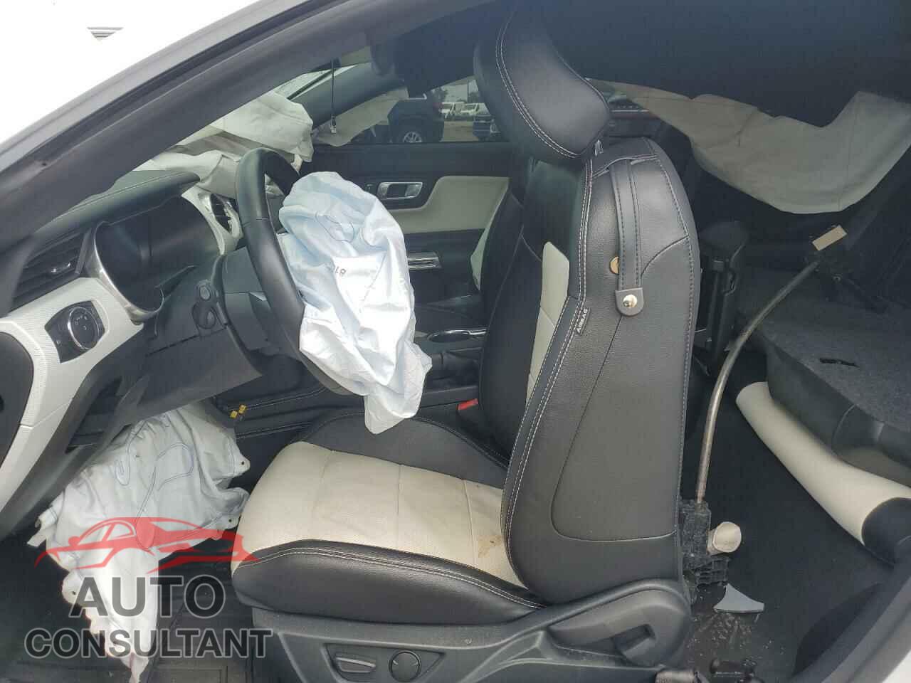 FORD MUSTANG 2022 - 1FA6P8CF3N5129015