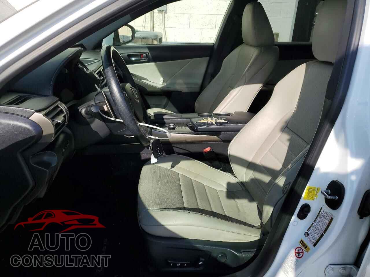 LEXUS IS 2014 - JTHCF1D26E5013504
