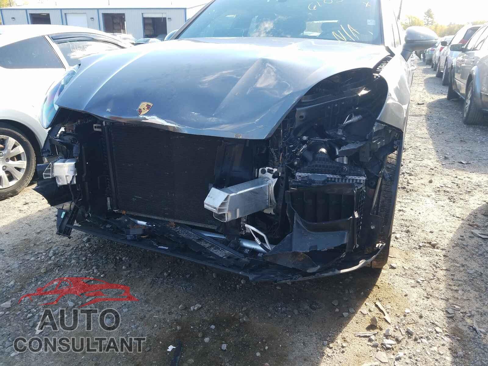 PORSCHE CAYENNE 2020 - WP1AA2AY5LDA01643