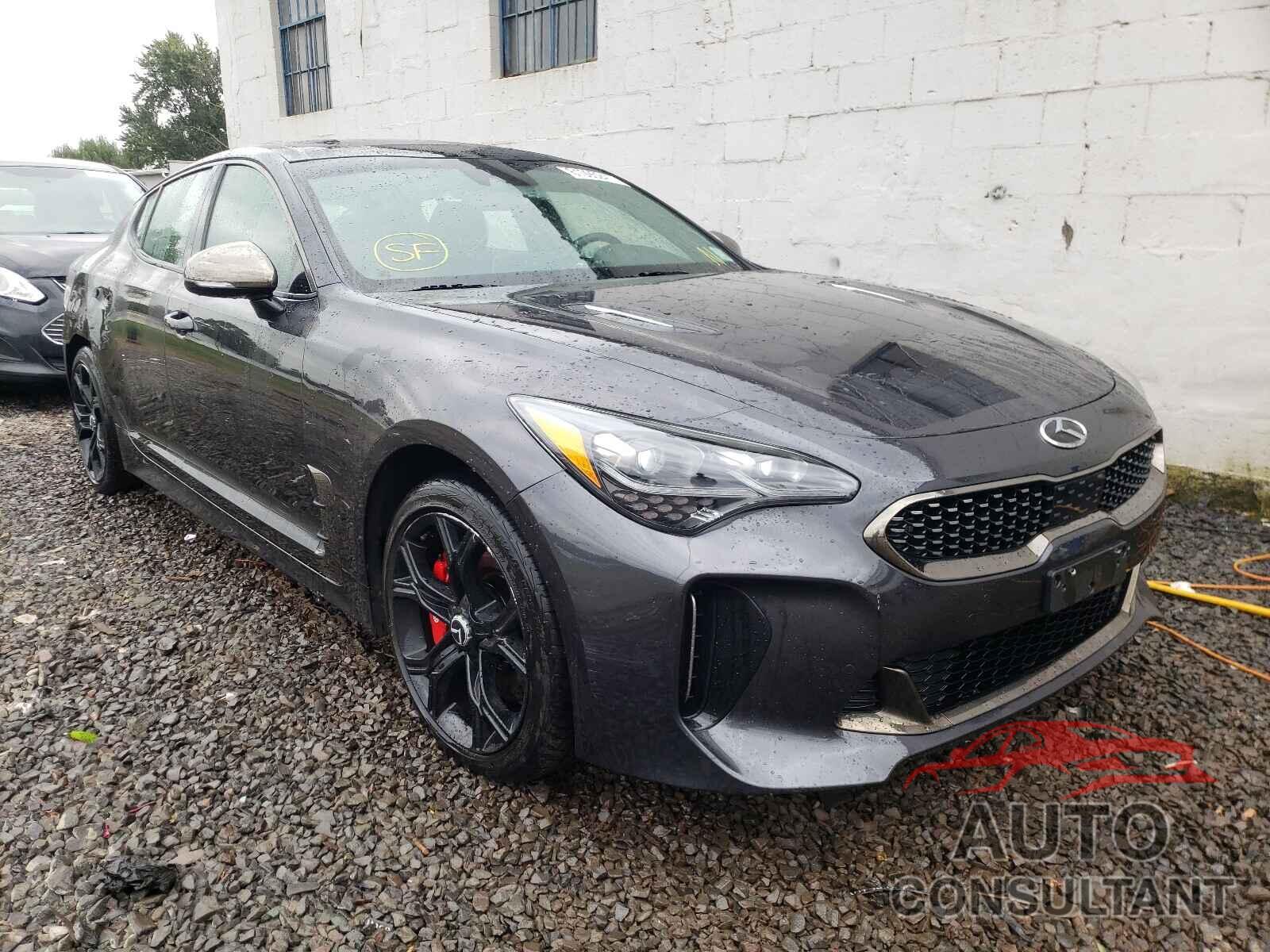 KIA STINGER 2018 - KNAE45LC7J6029939