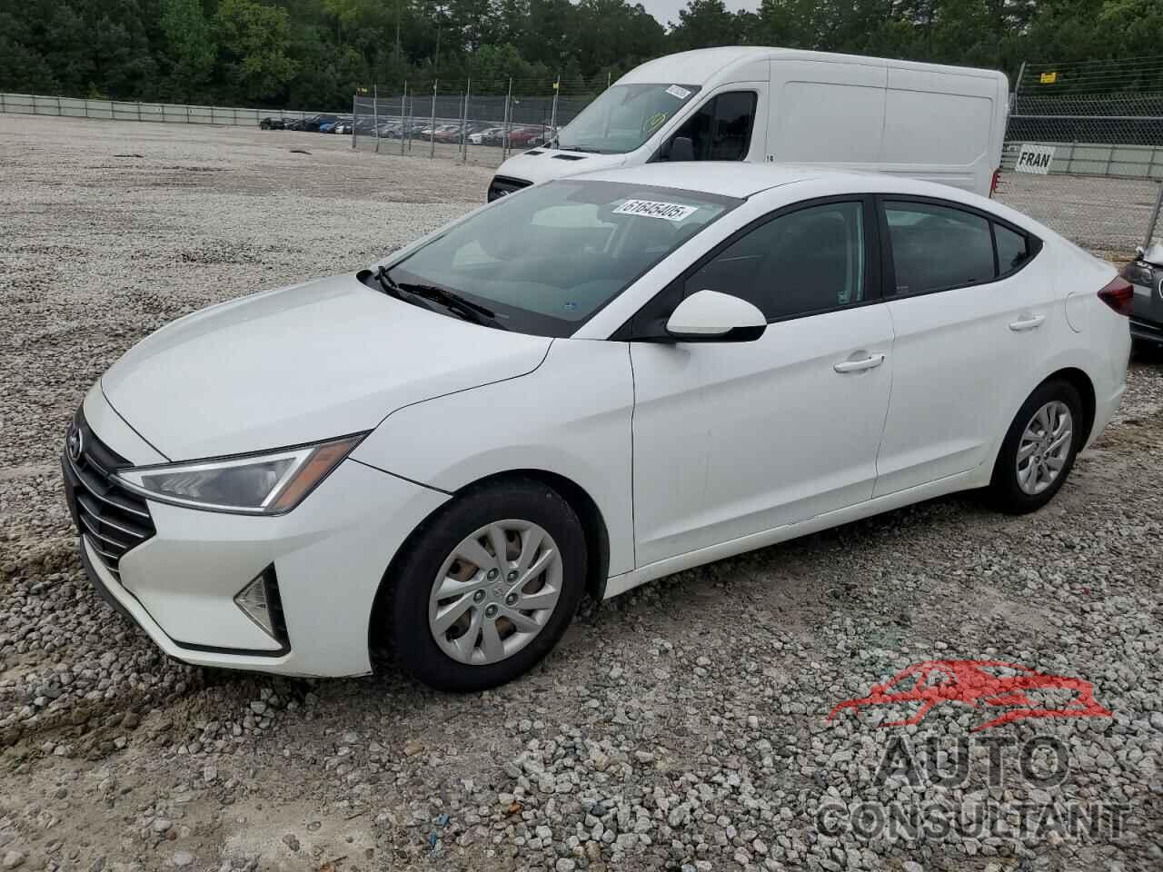 HYUNDAI ELANTRA 2019 - 5NPD74LF4KH471580