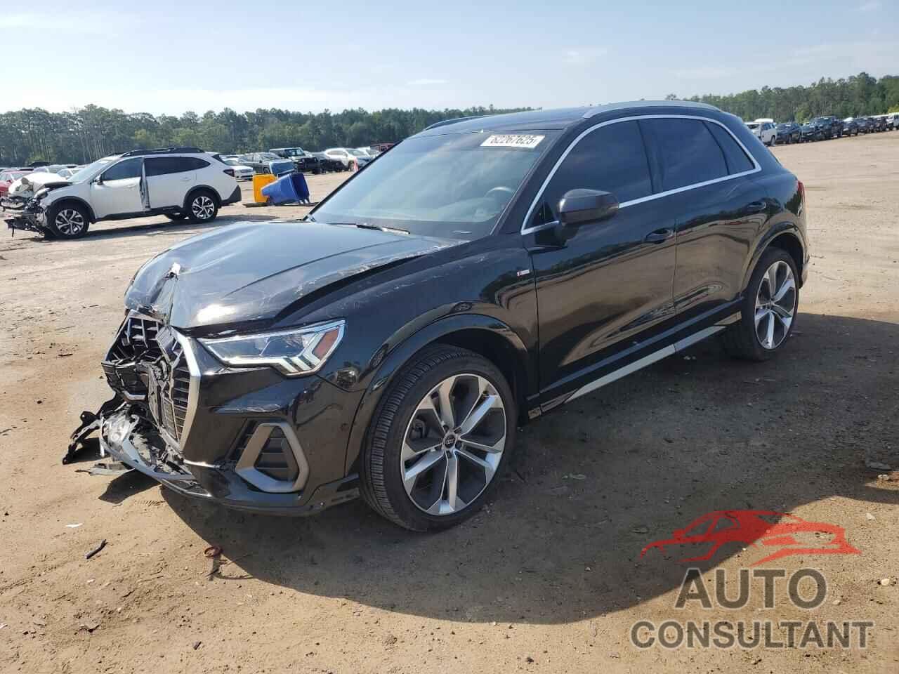AUDI Q3 2021 - WA1EECF3XM1032104