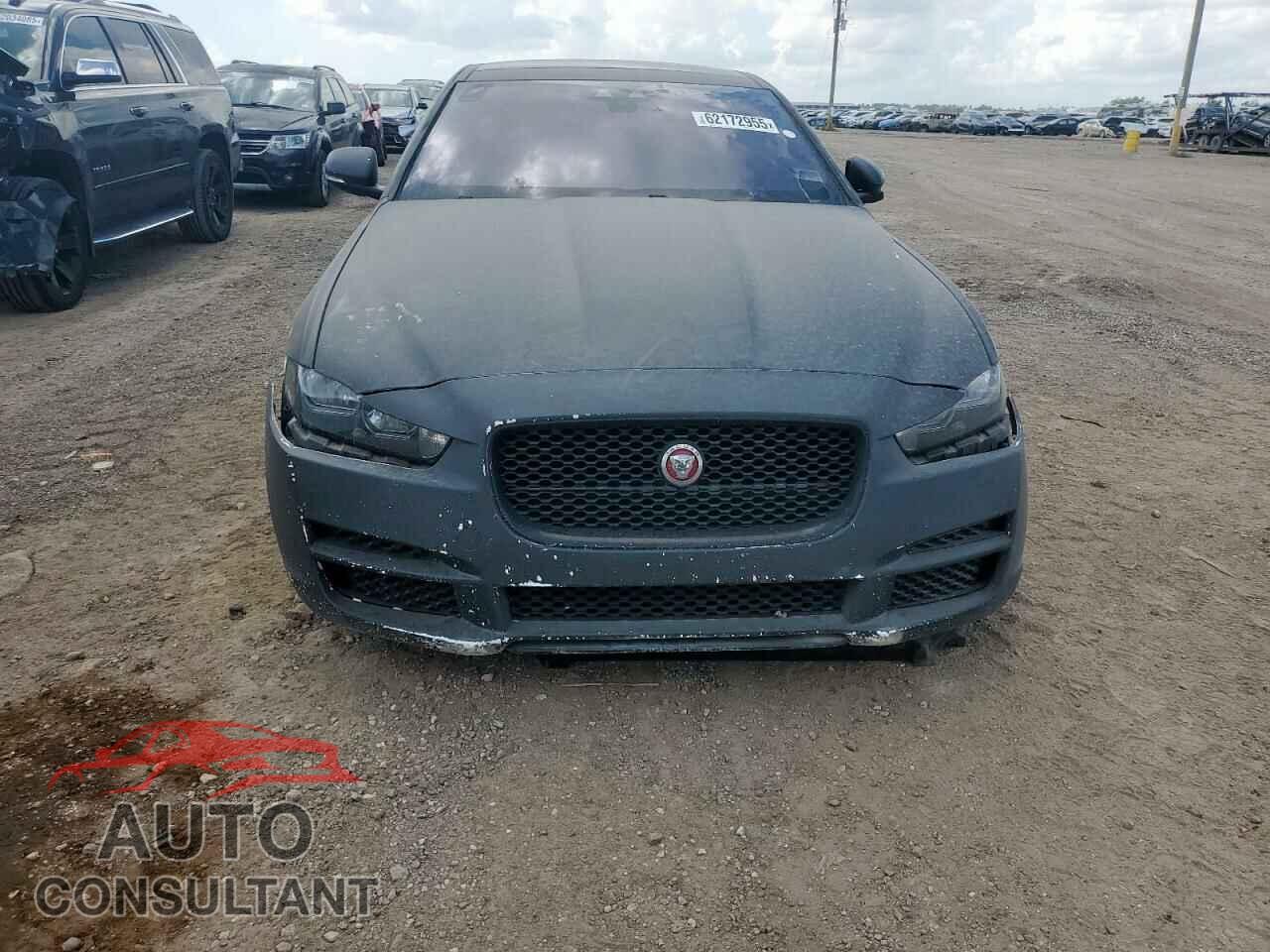 JAGUAR XE 2019 - SAJAR4FX8KCP52473