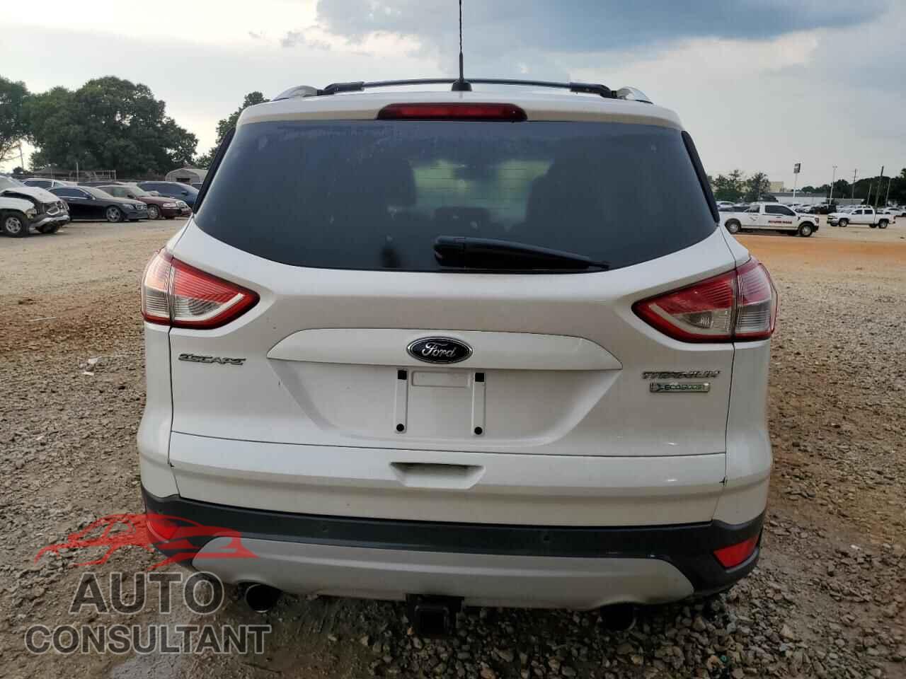 FORD ESCAPE 2013 - 1FMCU0J99DUB36006