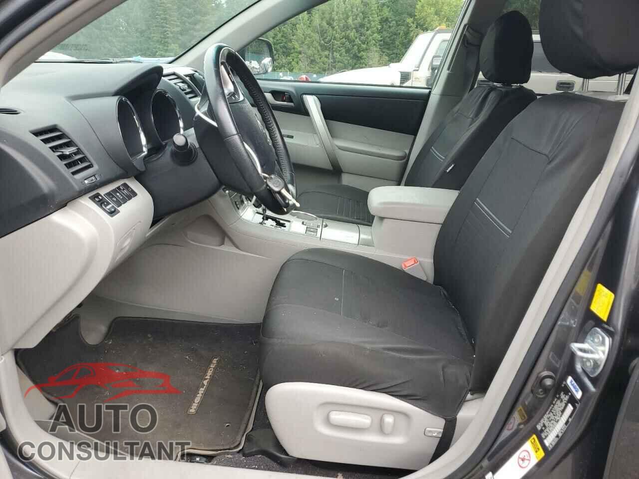 TOYOTA HIGHLANDER 2011 - 5TDBK3EH5BS049682