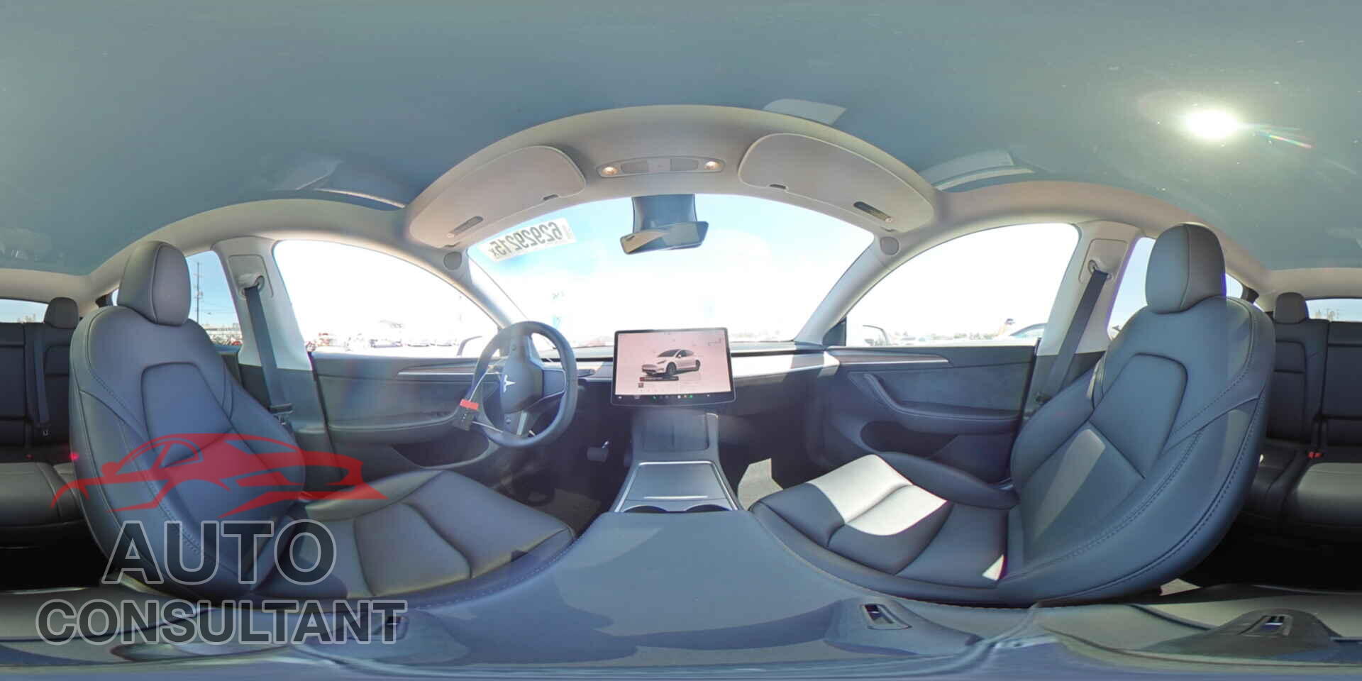 TESLA MODEL Y 2024 - 7SAYGAEE7RF101627