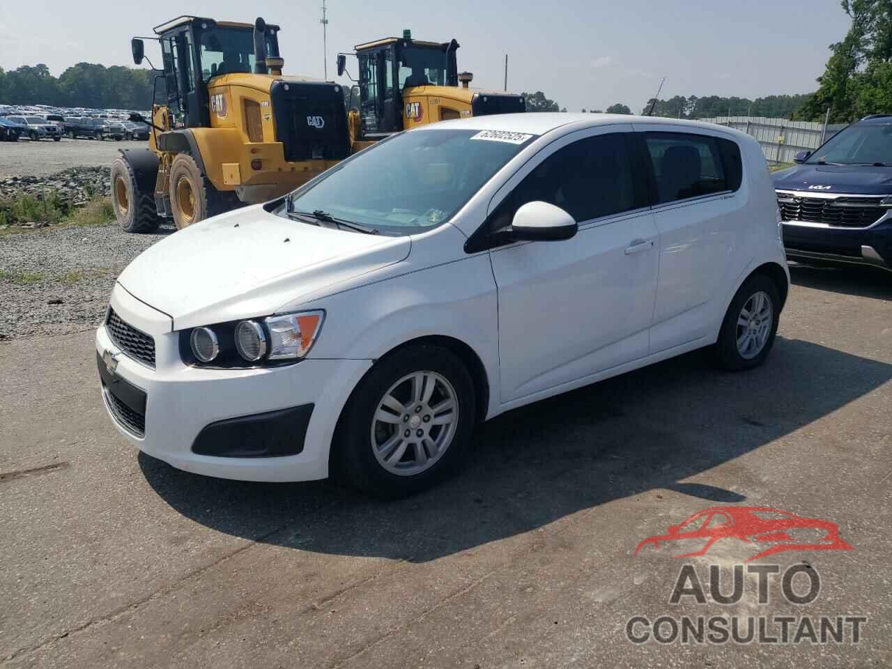 CHEVROLET SONIC 2013 - 1G1JC6SH6D4233289